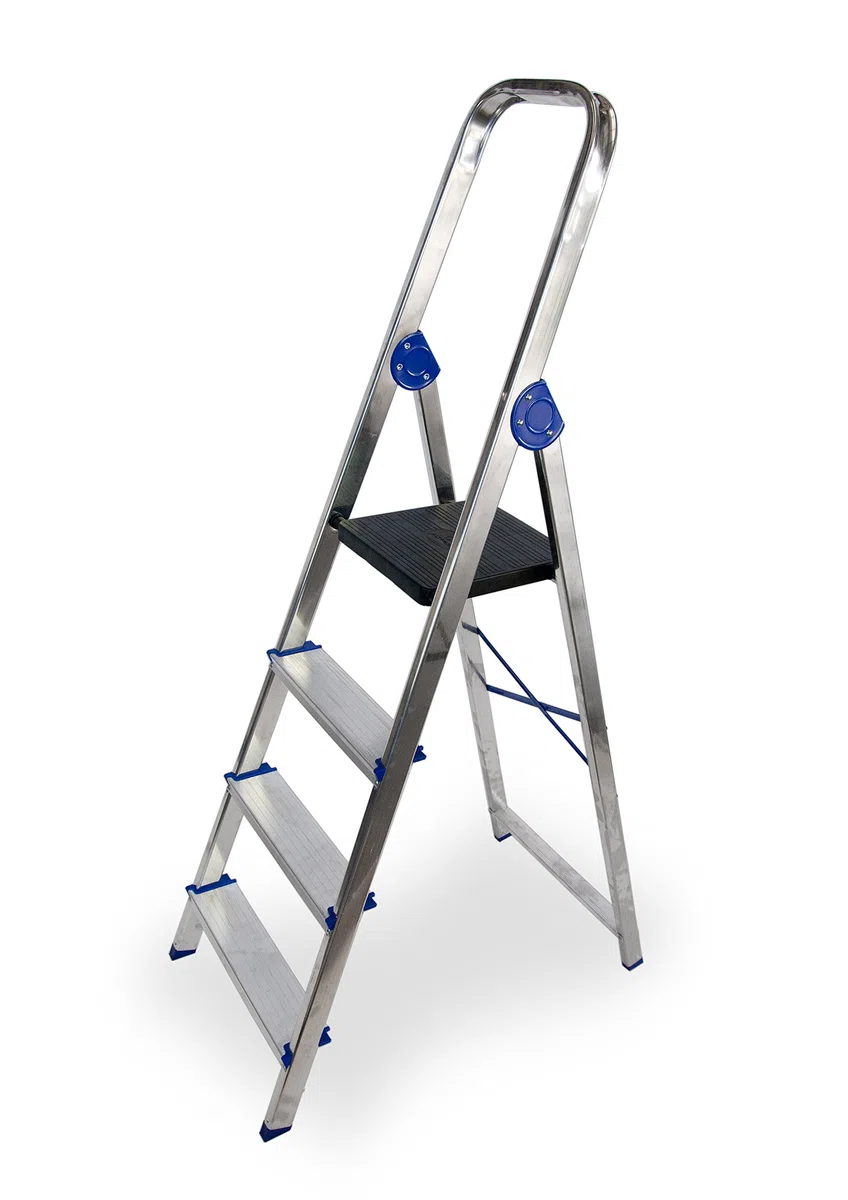374 Escalera de 4 Peldaños