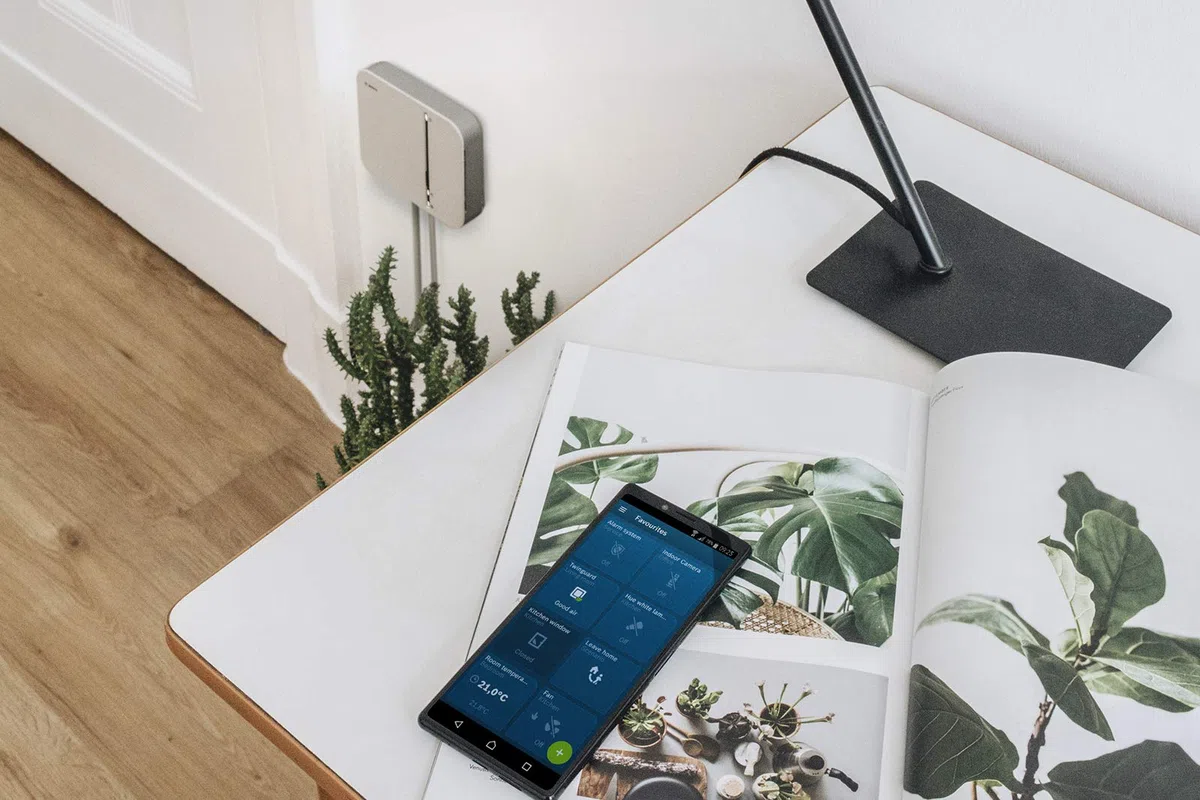 Bosch Smart Home - Controlador de sistema domótico en casa, Versión inglesa