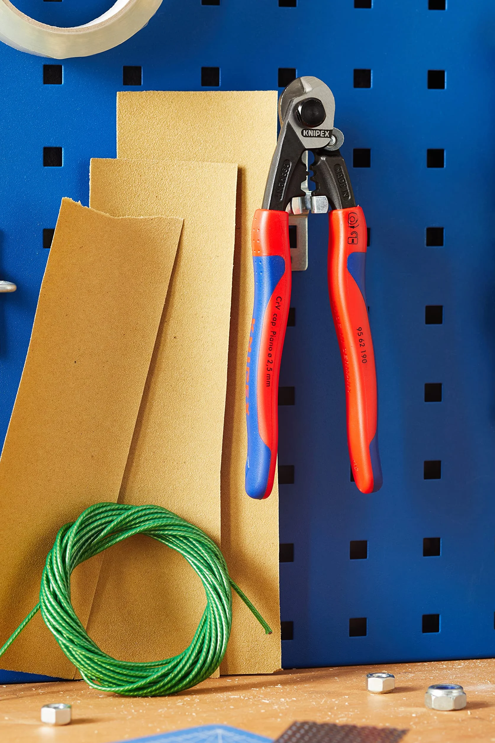 KNIPEX Cortacables para cable trenzado forjado con mangos multicomponente 190 mm, 95 62 190