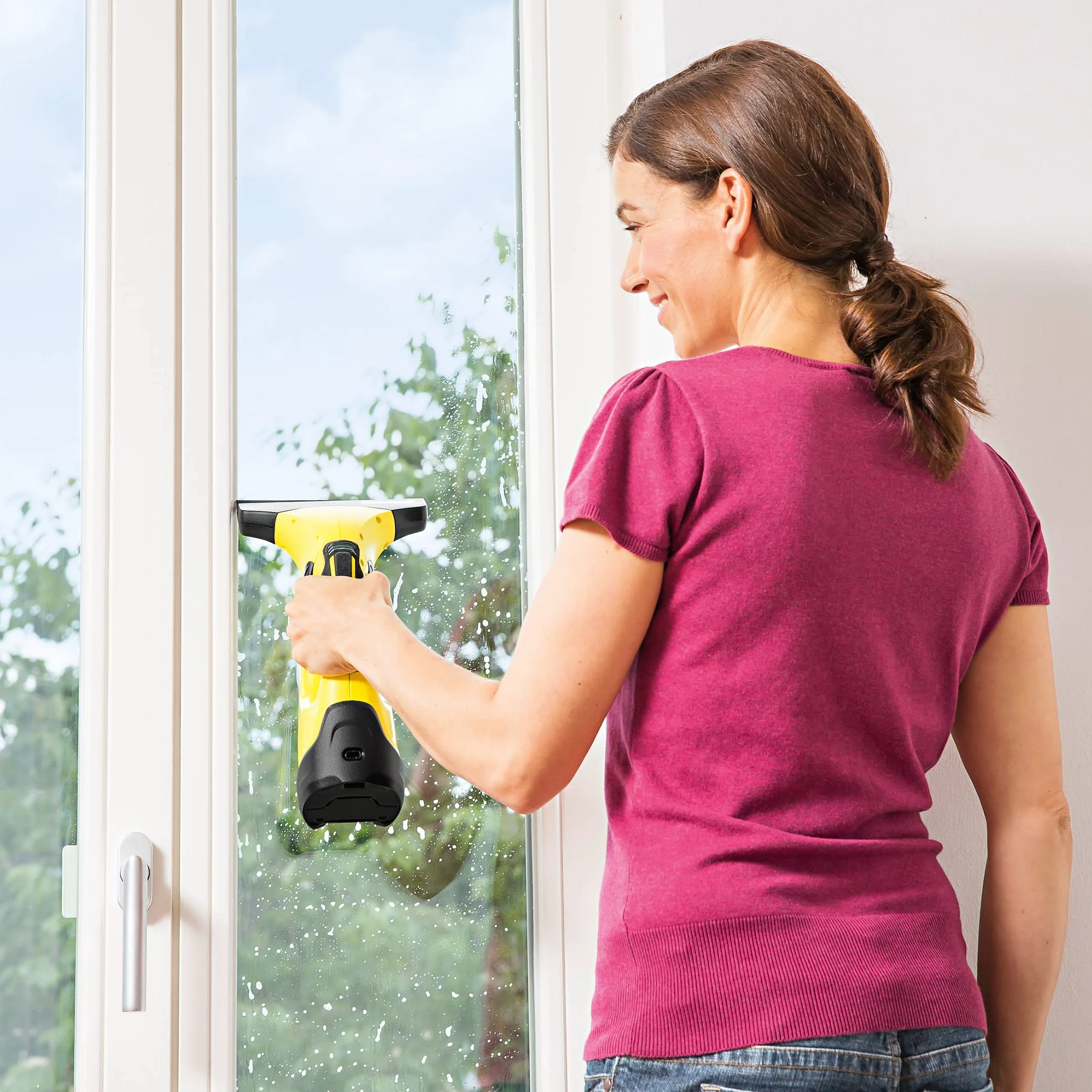 KÄRCHER Window Vac WV 5 Plus N Limpiadora de Ventanas y Cristales a batería (aspiradora limpiacristales), duración batería 35 min, 2 boquillas, Botella pulverizadora, detergente Concentrado 20 ml