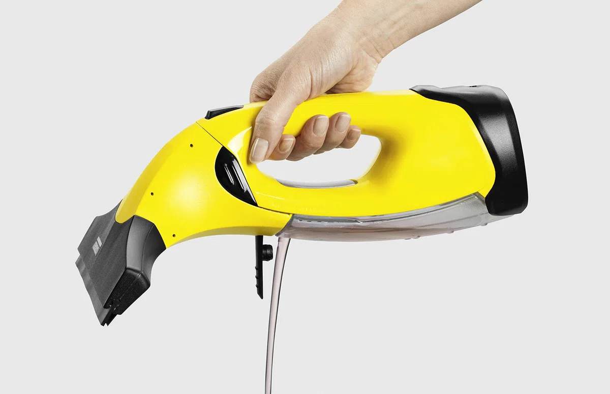 Kärcher Window Vac WV 2 Plus N Limpiadora de ventanas y cristales a batería (aspiradora limpiacristales), duración batería 35 min, peso 0,6 kg, botella pulverizadora, detergente concentrado 20 ml