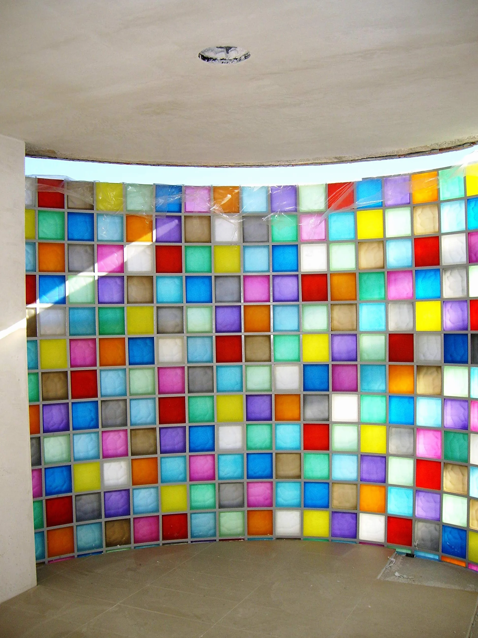 Bloque de Cristal Lux Glass Amarillo Ondulado Satinado 2 caras | cm 19x19x8 | Unidad de venta 1 caja de 6 pzas