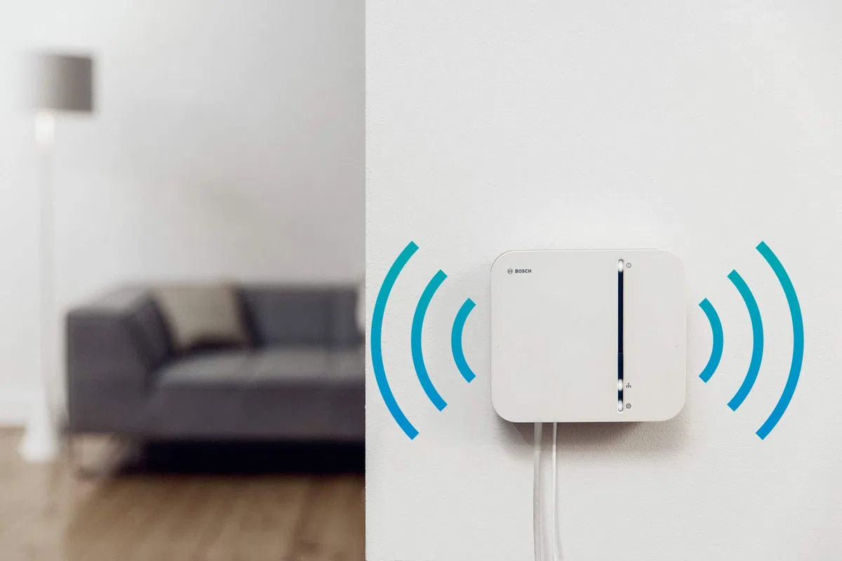 Bosch Smart Home - Controlador de sistema domótico en casa, Versión inglesa