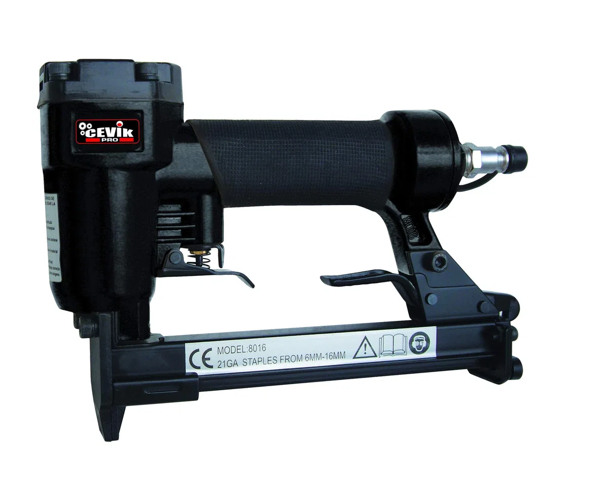 Cevik - Grapadora Neumática R80/16 - Clavadora Eficiente - Grapas 12.8mm - Potencia 4-7 Bar - Perfecta para Tapicería y Contra Chapados